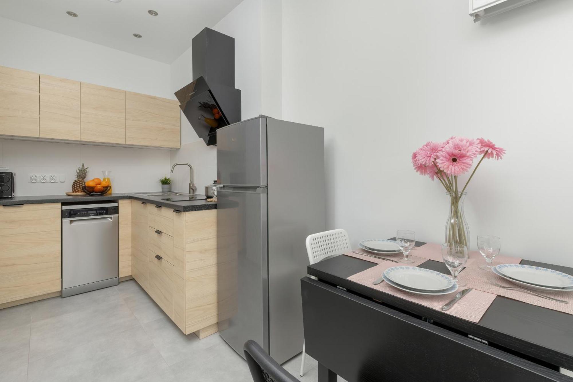 Cosy In Center By Renters Huoneisto